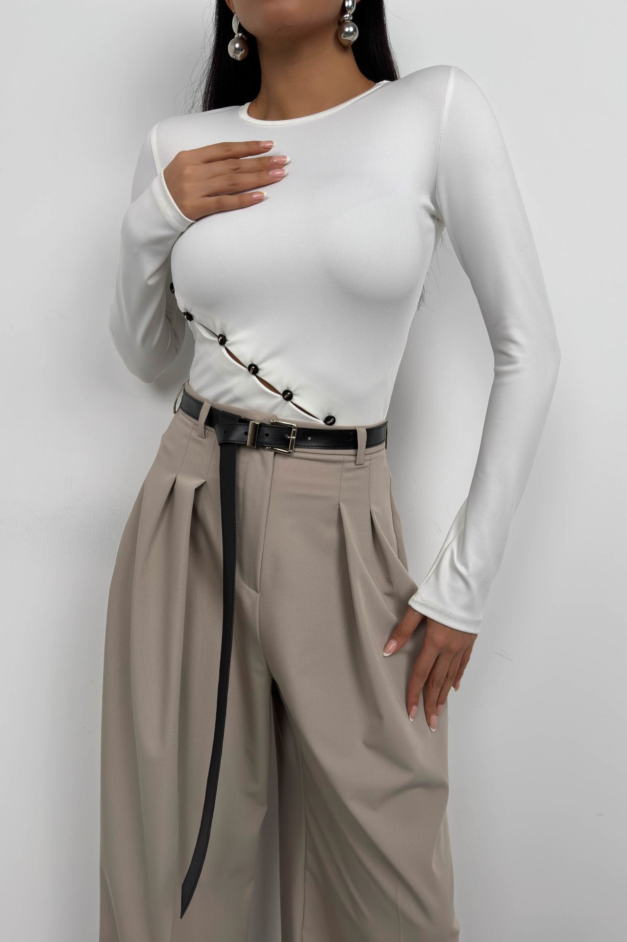 Modern Asymmetry White Buttoned Blouse