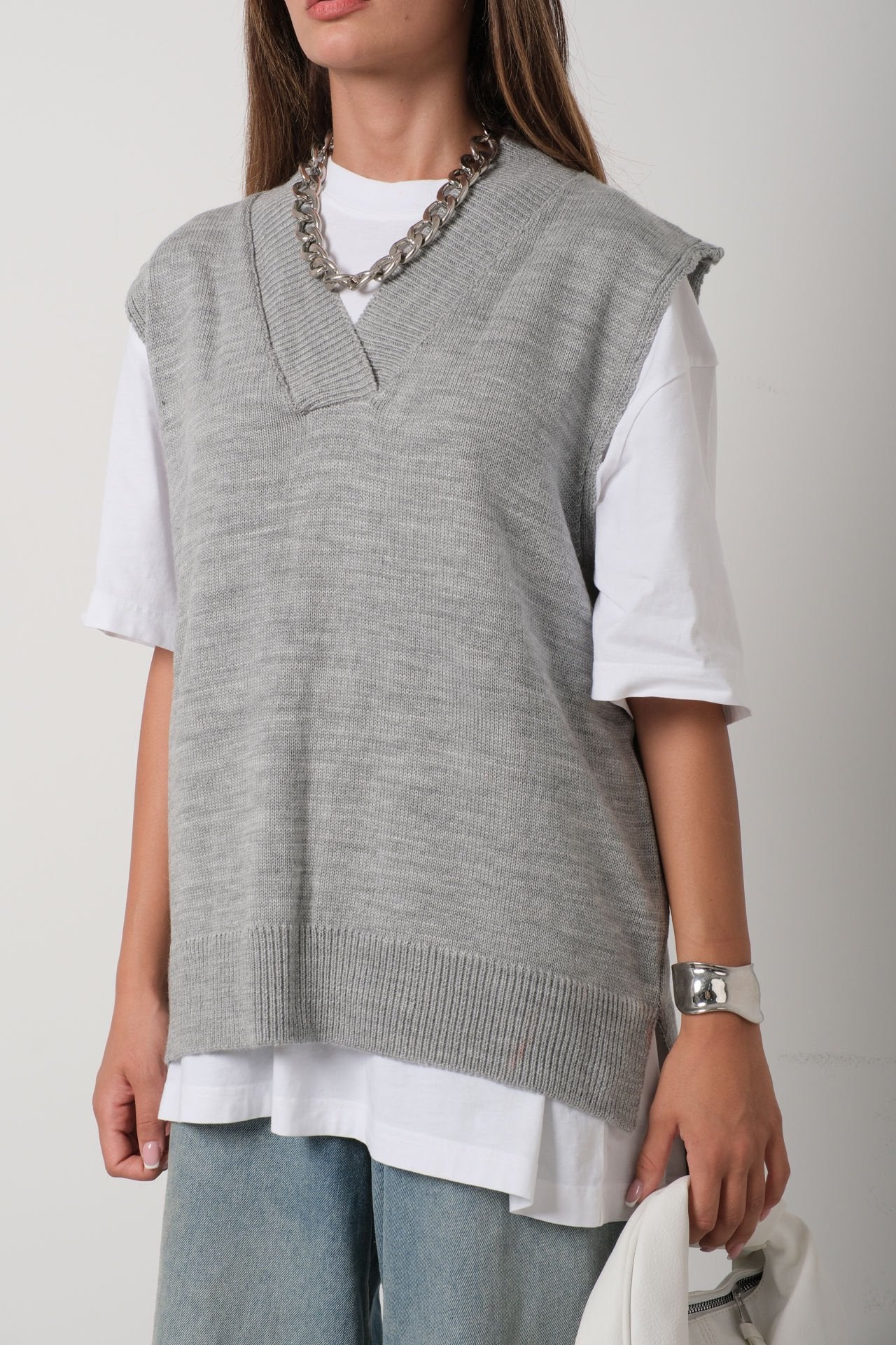 Gray V-Neck Oversized Sweater Vest